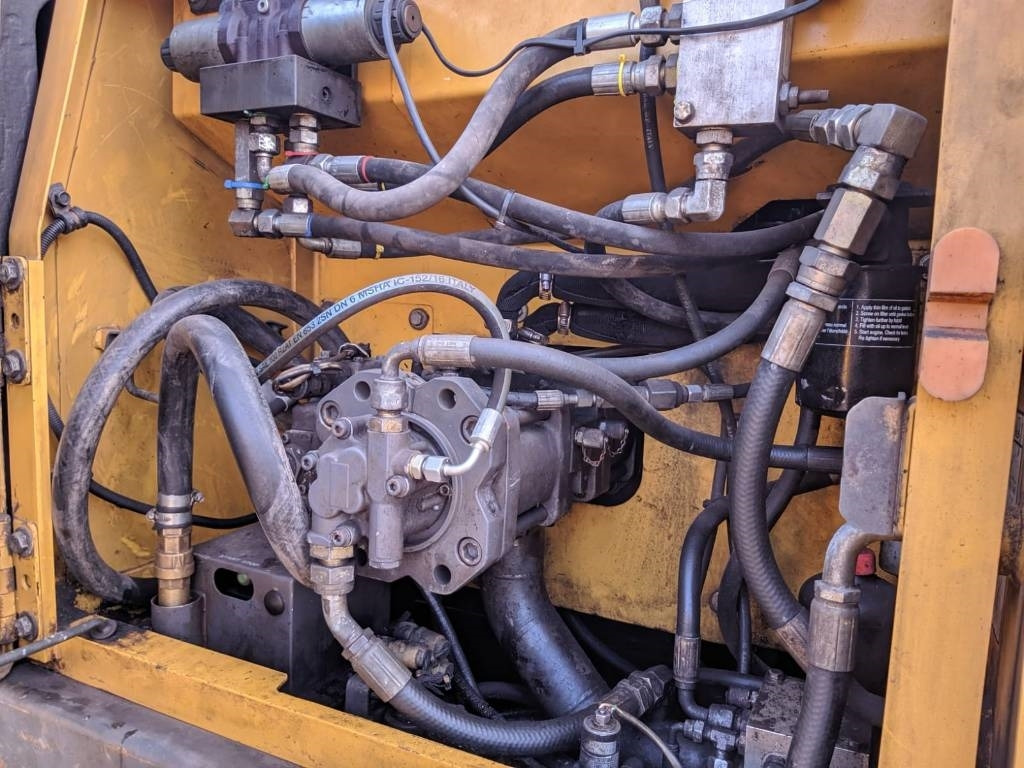 Volvo EC 160 B LC - מחפר סורק: תמונה 2 Volvo EC 160 B LC - מחפר סורק: תמונה 2