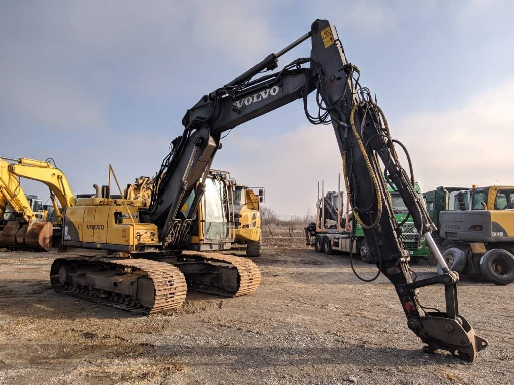 מחפר סורק Volvo EC 160 B LC: תמונה 8