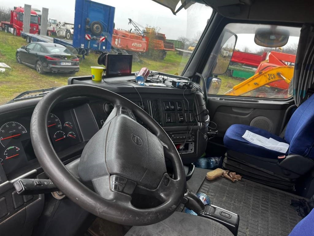 Volvo FH 12 460 - משאית תיבה: תמונה 4 Volvo FH 12 460 - משאית תיבה: תמונה 4