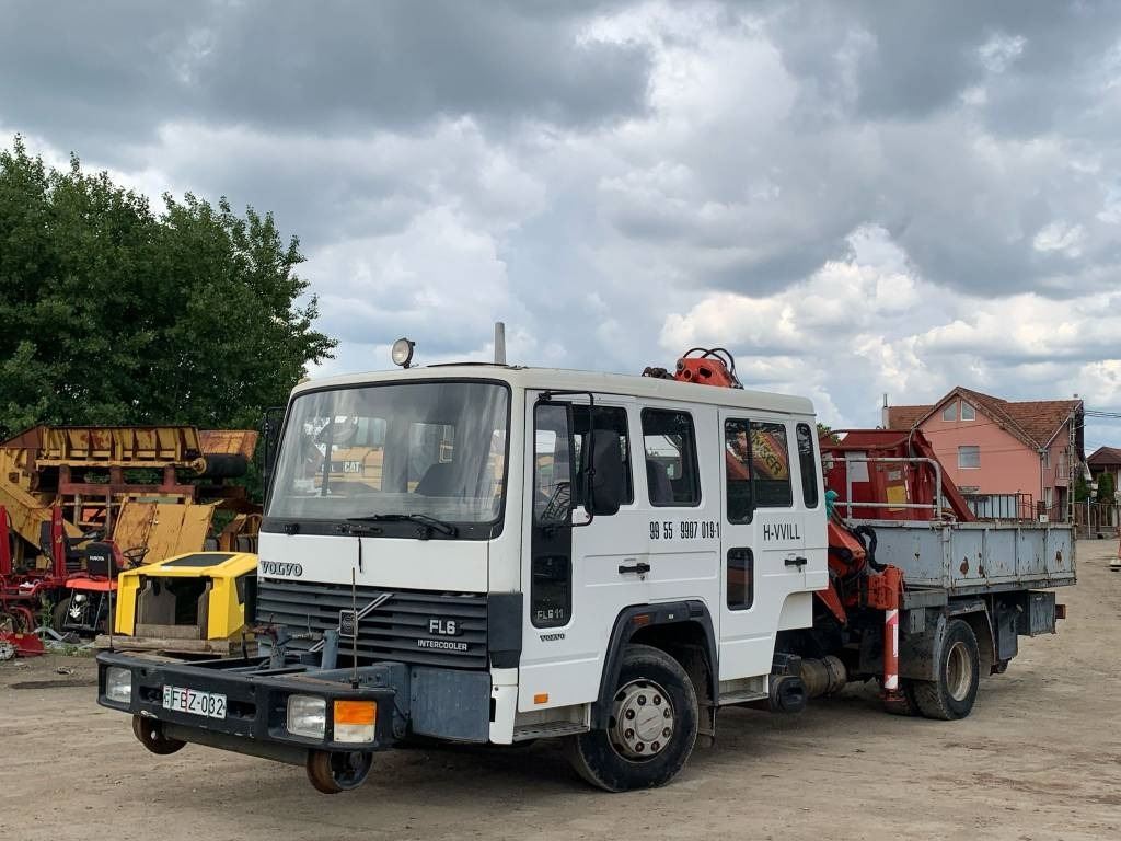 Volvo FL 611 Railway Truck - משאית מנוף: תמונה 4 Volvo FL 611 Railway Truck - משאית מנוף: תמונה 4