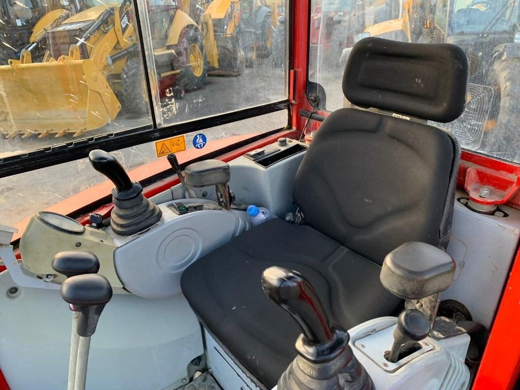 מיני מחפר Wacker Neuson 28 Z3 RD: תמונה 8 מיני מחפר Wacker Neuson 28 Z3 RD: תמונה 8