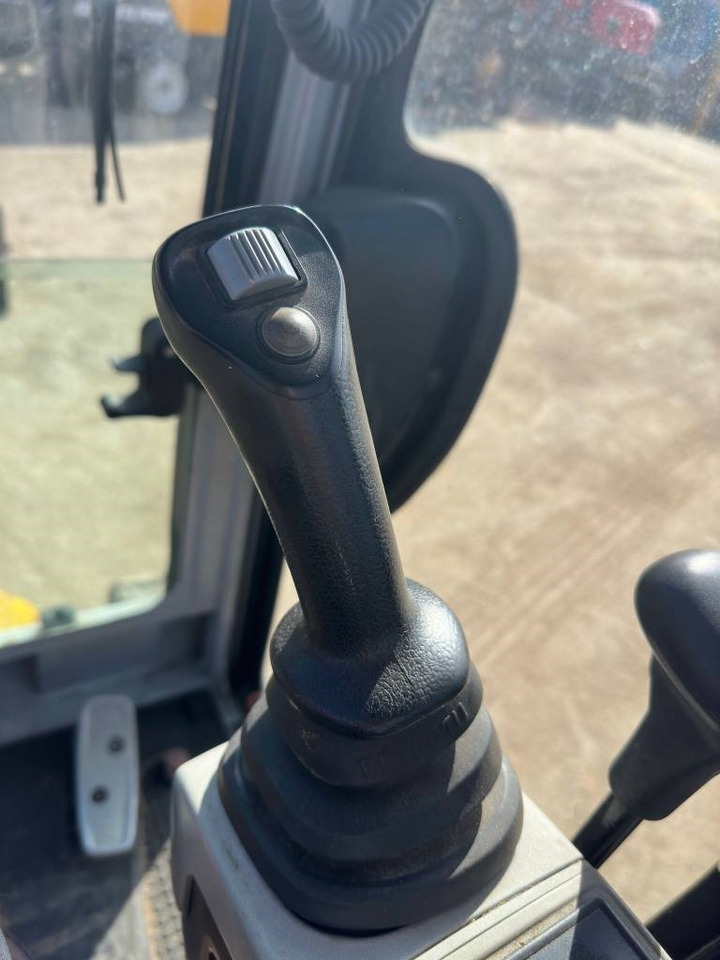 מיני מחפר Wacker Neuson ET 18: תמונה 11
