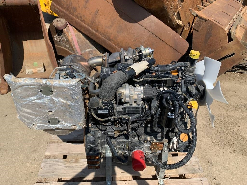 Yanmar 4TNV98CT-VBV ENGINE - מנוע עבור מכונת בנייה: תמונה 2 Yanmar 4TNV98CT-VBV ENGINE - מנוע עבור מכונת בנייה: תמונה 2