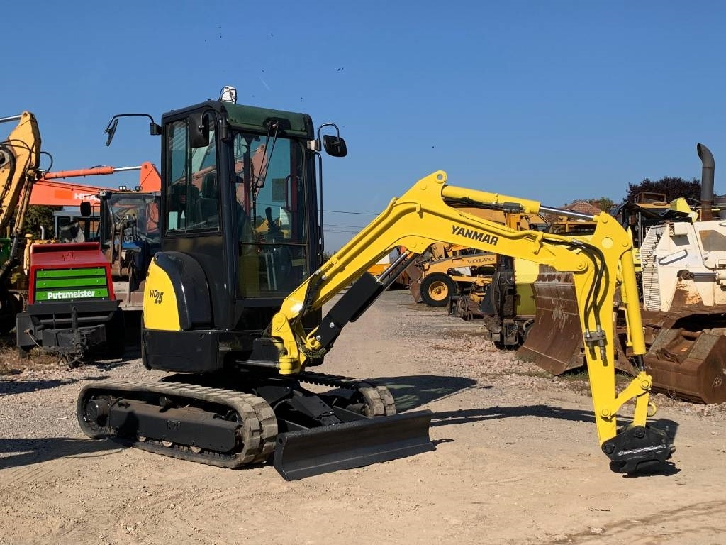 Yanmar Vio 25-4 - מיני מחפר: תמונה 2 Yanmar Vio 25-4 - מיני מחפר: תמונה 2
