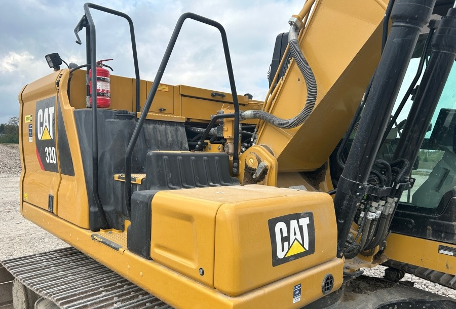 CATERPILLAR 320 F - מחפר סורק: תמונה 2 CATERPILLAR 320 F - מחפר סורק: תמונה 2