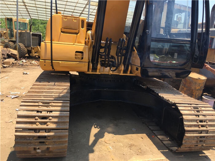 Caterpillar 320CL - מיני מחפר: תמונה 4 Caterpillar 320CL - מיני מחפר: תמונה 4
