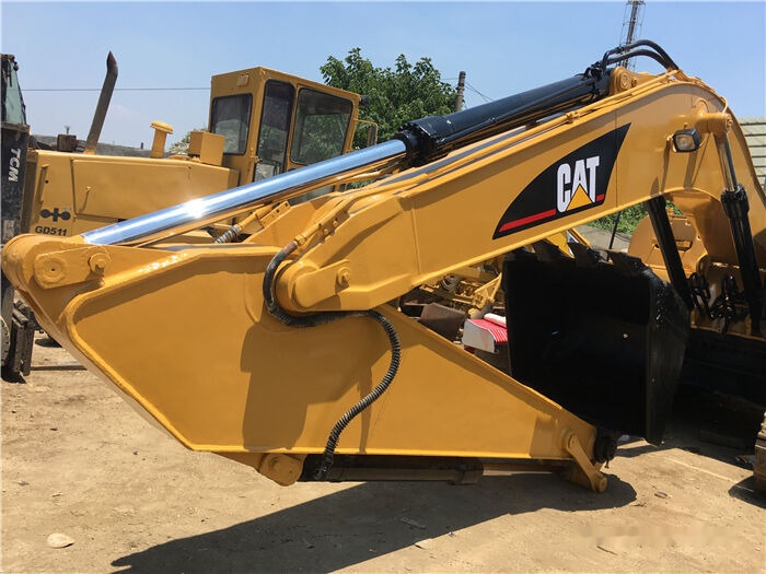 Caterpillar 320CL - מיני מחפר: תמונה 1 Caterpillar 320CL - מיני מחפר: תמונה 1