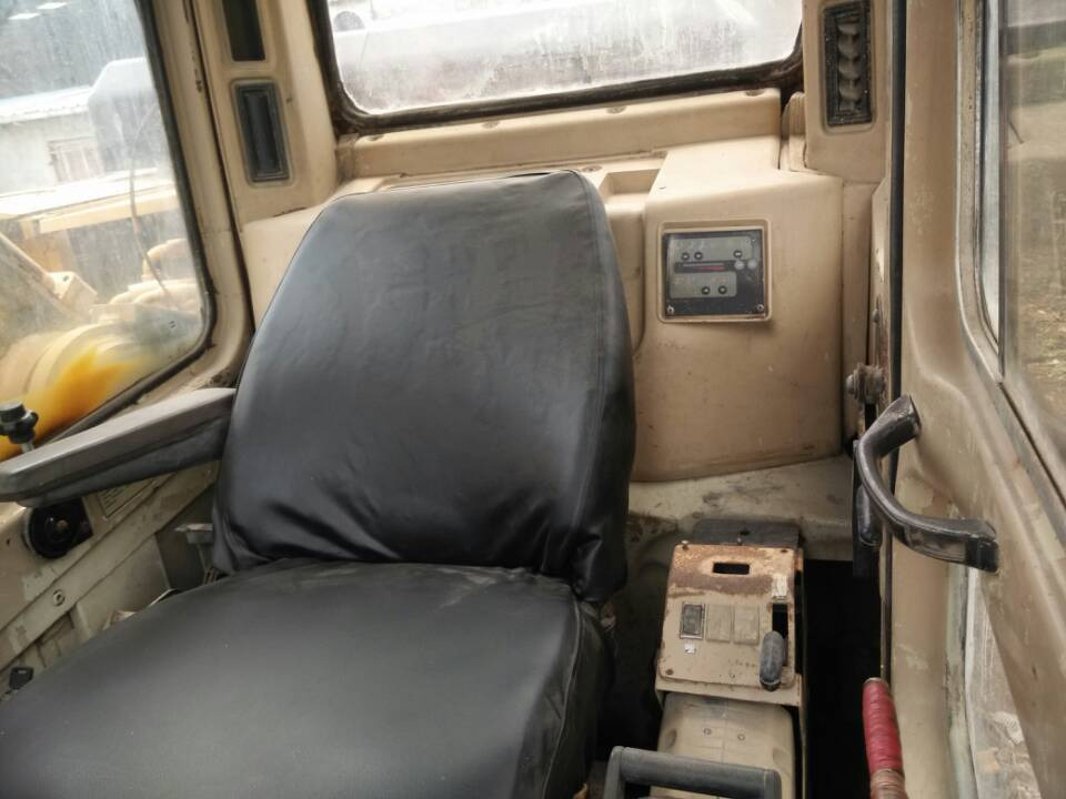 Caterpillar 330BL - מחפר סורק: תמונה 4 Caterpillar 330BL - מחפר סורק: תמונה 4