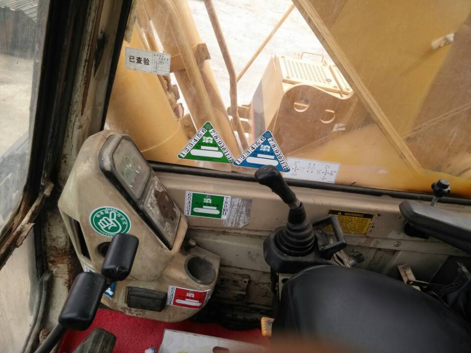 Caterpillar 330BL - מחפר סורק: תמונה 3 Caterpillar 330BL - מחפר סורק: תמונה 3