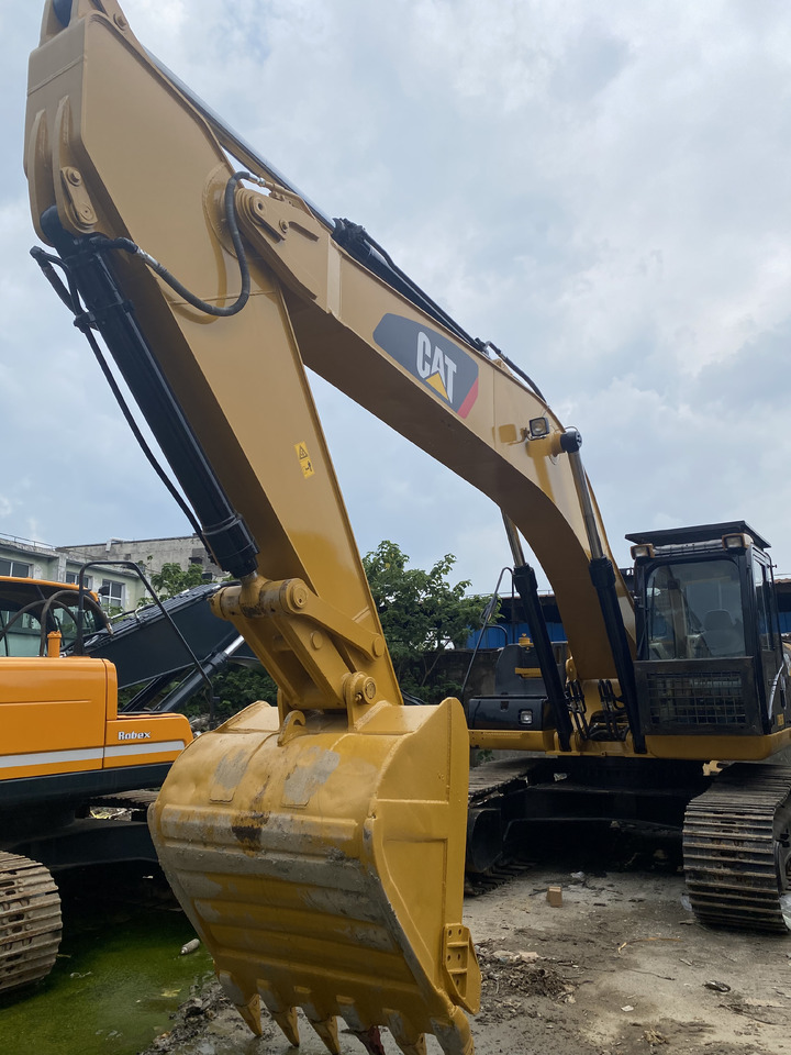 Caterpillar 330D - מחפר סורק: תמונה 1 Caterpillar 330D - מחפר סורק: תמונה 1