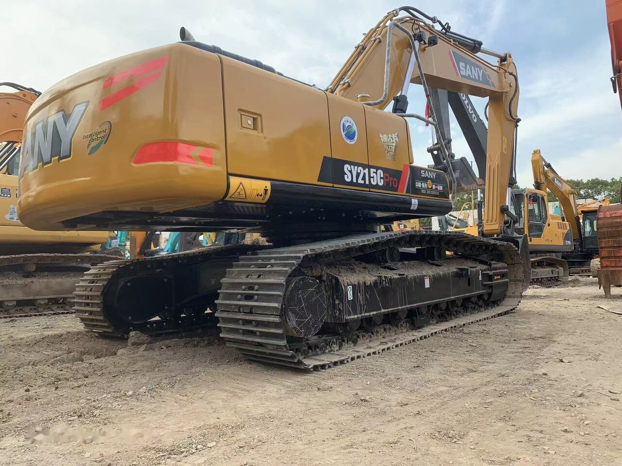 Sany SY215C - מחפר סורק: תמונה 2 Sany SY215C - מחפר סורק: תמונה 2