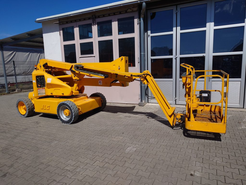 JLG M450AJ - זרוע מרפקי: תמונה 1 JLG M450AJ - זרוע מרפקי: תמונה 1