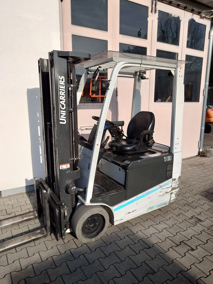 UniCarriers AG1N1L18Q - מלגזה חשמלית: תמונה 1 UniCarriers AG1N1L18Q - מלגזה חשמלית: תמונה 1