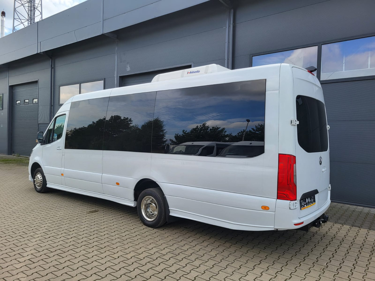 Mercedes-Benz Sprinter 519 CDI 24 places + 3 standing - אוטובוס פרברים: תמונה 4 Mercedes-Benz Sprinter 519 CDI 24 places + 3 standing - אוטובוס פרברים: תמונה 4