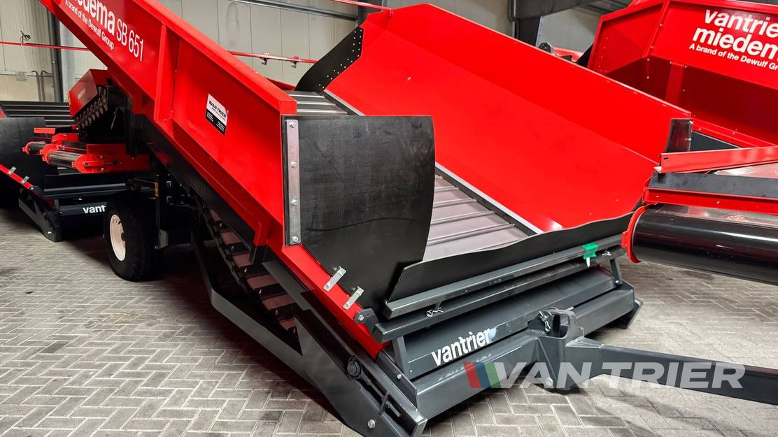 Miedema SB651 Receiving hopper - ציוד אחסון: תמונה 1 Miedema SB651 Receiving hopper - ציוד אחסון: תמונה 1