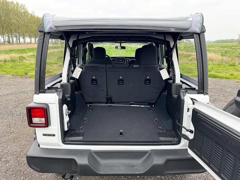 Jeep Wrangler 4x4 3.0 Diesel UNLIMITED SPORT 5 DOORS - EURO 6 - NEW!! LARGE QUANTITY AVAILABLE!! - טנדר: תמונה 5 Jeep Wrangler 4x4 3.0 Diesel UNLIMITED SPORT 5 DOORS - EURO 6 - NEW!! LARGE QUANTITY AVAILABLE!! - טנדר: תמונה 5
