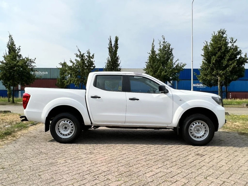 Nissan Navara 4x4 - 22 UNITS - 2.5 D Double Cab - XE - EURO 2 - NEW!! READY FOR WORK!!! - טנדר, כלי רכב מסחרי קומבי: תמונה 5 Nissan Navara 4x4 - 22 UNITS - 2.5 D Double Cab - XE - EURO 2 - NEW!! READY FOR WORK!!! - טנדר, כלי רכב מסחרי קומבי: תמונה 5