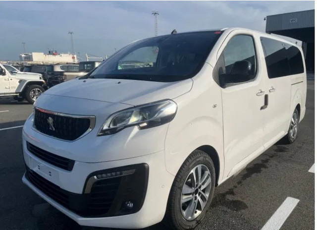Peugeot Traveller VIP Business Lounge L3 FWD 2.0D A/T - 150hp - 8 seater - מיניבוס, כלי רכב מסחרי לנוסעים: תמונה 1 Peugeot Traveller VIP Business Lounge L3 FWD 2.0D A/T - 150hp - 8 seater - מיניבוס, כלי רכב מסחרי לנוסעים: תמונה 1