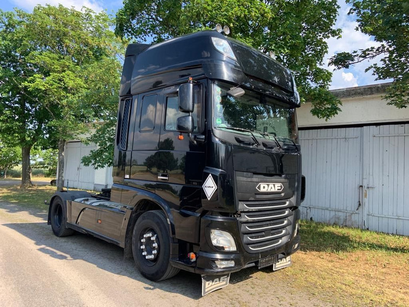 DAF XF 106/460 SSC Vollausstattung - יחידת טרקטור: תמונה 1 DAF XF 106/460 SSC Vollausstattung - יחידת טרקטור: תמונה 1