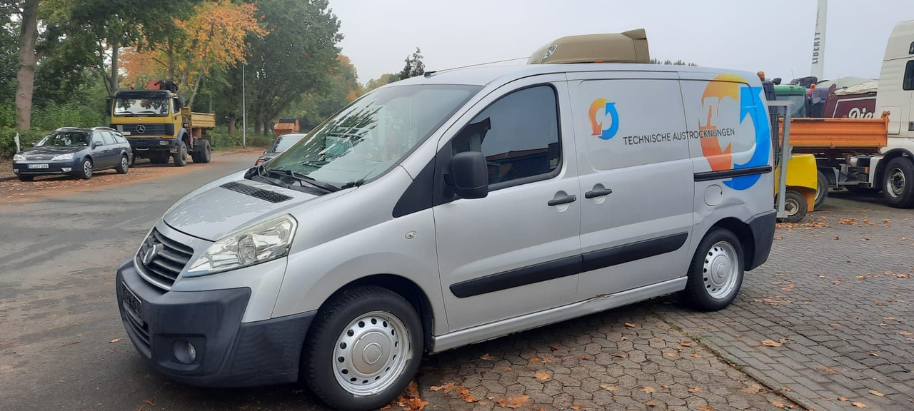 Fiat Scudo Klima 2xSchiebetür - כלי רכב מסחרי קטן: תמונה 1 Fiat Scudo Klima 2xSchiebetür - כלי רכב מסחרי קטן: תמונה 1