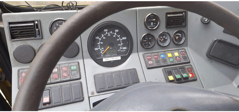 Grove GMK3055 6x6 55To.43Meter - עגורן לכל שטח: תמונה 5 Grove GMK3055 6x6 55To.43Meter - עגורן לכל שטח: תמונה 5