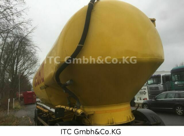 Huffermann Heitling Futter Silo - סמיטריילר מכל: תמונה 3 Huffermann Heitling Futter Silo - סמיטריילר מכל: תמונה 3