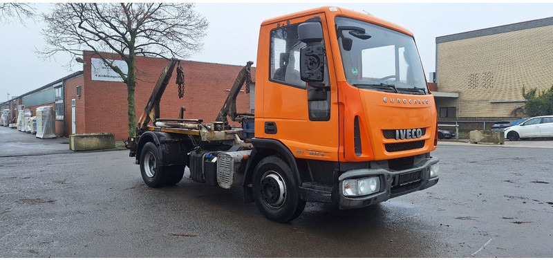 Iveco 80E18K 4x2 Absetzkipper - משאית דילוג העמסה: תמונה 2 Iveco 80E18K 4x2 Absetzkipper - משאית דילוג העמסה: תמונה 2