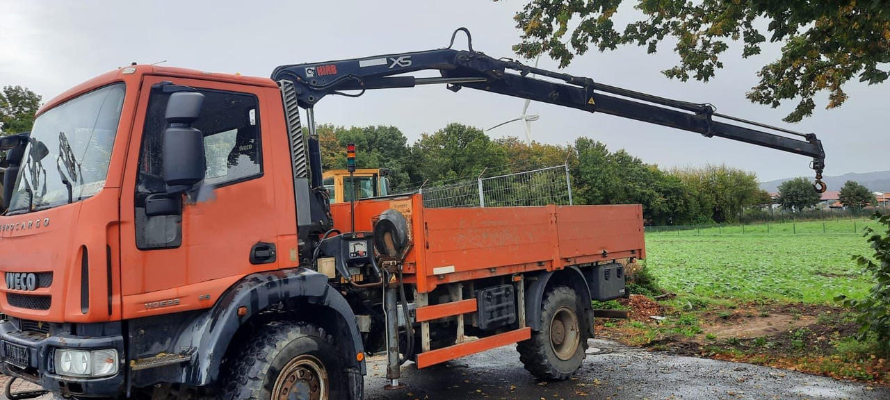 Iveco ML110-220 4x4 mit Kran+Funk - משאית צד נופל/ שטוחה, משאית מנוף: תמונה 5 Iveco ML110-220 4x4 mit Kran+Funk - משאית צד נופל/ שטוחה, משאית מנוף: תמונה 5