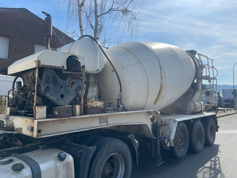 Lecinena Lecinena Betonmischauflieger - מערבל בטון סמיטרליילר: תמונה 2 Lecinena Lecinena Betonmischauflieger - מערבל בטון סמיטרליילר: תמונה 2