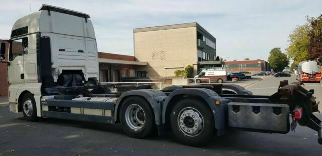 MAN 26.440 TGA BDF 6x2 German Truck - משאית עם שלדת תא: תמונה 4 MAN 26.440 TGA BDF 6x2 German Truck - משאית עם שלדת תא: תמונה 4