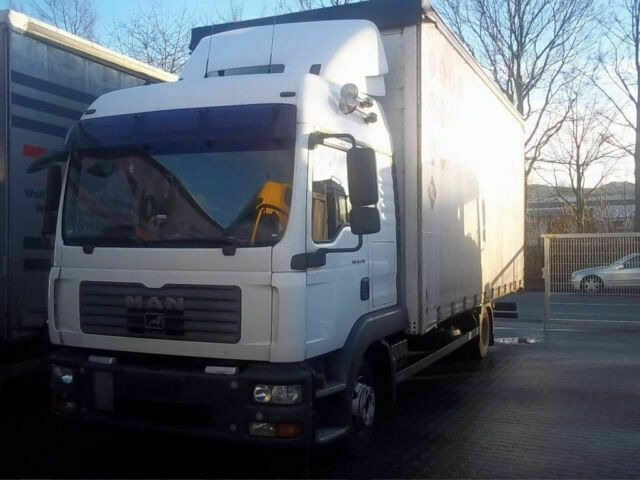 MAN 8.240TGL Euro:4 G.Haus/Hochdach Klima Stand - כלי רכב מסחרי עם וילונות צד: תמונה 1 MAN 8.240TGL Euro:4 G.Haus/Hochdach Klima Stand - כלי רכב מסחרי עם וילונות צד: תמונה 1