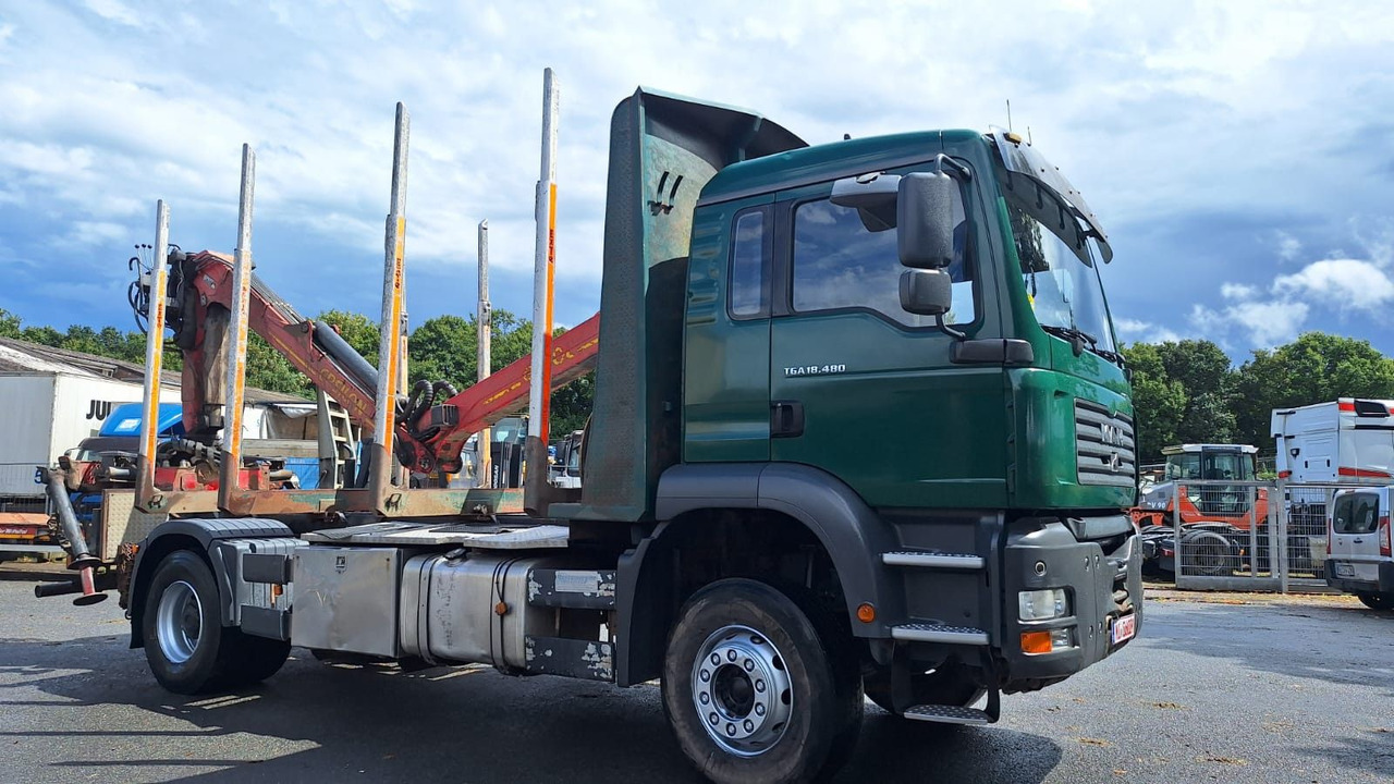MAN TGA 18.480 Holz LKW - משאית עץ, משאית מנוף: תמונה 2 MAN TGA 18.480 Holz LKW - משאית עץ, משאית מנוף: תמונה 2