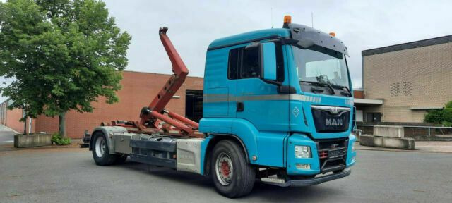 MAN TGS 18.440 Abroller mit Funk +Kran vor. - משאית הרמת וו, משאית מנוף: תמונה 2 MAN TGS 18.440 Abroller mit Funk +Kran vor. - משאית הרמת וו, משאית מנוף: תמונה 2