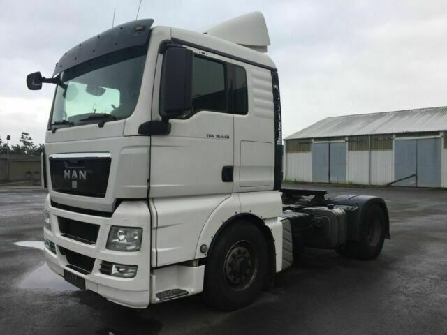 MAN TGX18.440H 4x4 SZM Kipphydraulik - יחידת טרקטור: תמונה 4 MAN TGX18.440H 4x4 SZM Kipphydraulik - יחידת טרקטור: תמונה 4