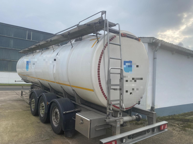 Magyar A1 - סמיטריילר מכל: תמונה 2 Magyar A1 - סמיטריילר מכל: תמונה 2