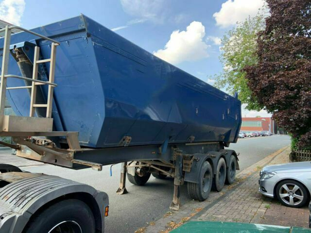 Meiller Kippmulde 24 Kubik - סמיטריילר עם מזהיר: תמונה 1 Meiller Kippmulde 24 Kubik - סמיטריילר עם מזהיר: תמונה 1