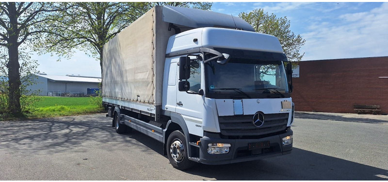 Mercedes-Benz 1224 Atego 3 G.Haus/Hochdach LBW AHK - משאית וילונות צד: תמונה 2 Mercedes-Benz 1224 Atego 3 G.Haus/Hochdach LBW AHK - משאית וילונות צד: תמונה 2