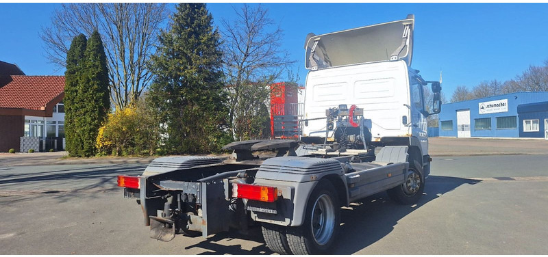 Mercedes-Benz 1328 SZM Atego - יחידת טרקטור: תמונה 4 Mercedes-Benz 1328 SZM Atego - יחידת טרקטור: תמונה 4