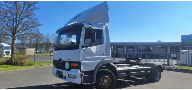 Mercedes-Benz 1328 SZM Atego - יחידת טרקטור: תמונה 2 Mercedes-Benz 1328 SZM Atego - יחידת טרקטור: תמונה 2