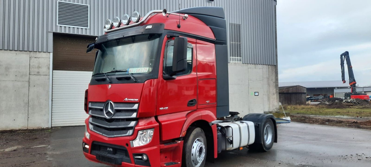 Mercedes-Benz 1842 Actros MP4 G.Haus/Hochdach Vollbaust - יחידת טרקטור: תמונה 2 Mercedes-Benz 1842 Actros MP4 G.Haus/Hochdach Vollbaust - יחידת טרקטור: תמונה 2