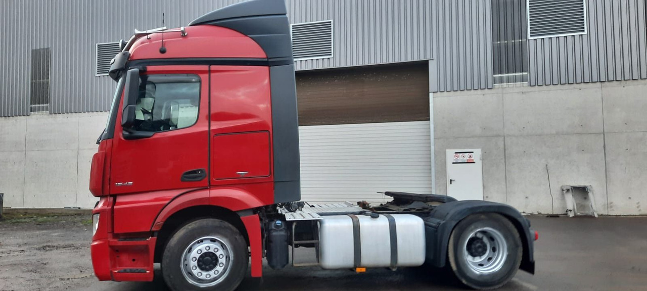Mercedes-Benz 1842 Actros MP4 G.Haus/Hochdach Vollbaust - יחידת טרקטור: תמונה 3 Mercedes-Benz 1842 Actros MP4 G.Haus/Hochdach Vollbaust - יחידת טרקטור: תמונה 3