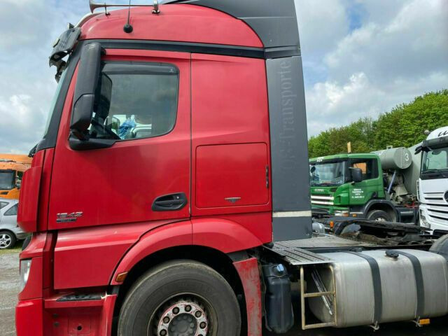 Mercedes-Benz 1842 Actros MP4 Kipperhydraulik - יחידת טרקטור: תמונה 3 Mercedes-Benz 1842 Actros MP4 Kipperhydraulik - יחידת טרקטור: תמונה 3