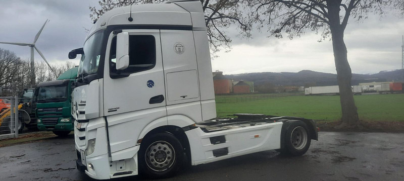 Mercedes-Benz 1845MP4 Euro:6 Vollausst - יחידת טרקטור: תמונה 1 Mercedes-Benz 1845MP4 Euro:6 Vollausst - יחידת טרקטור: תמונה 1