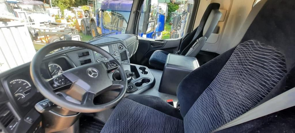 Mercedes-Benz 2043 Arocs 4x4 - יחידת טרקטור: תמונה 5 Mercedes-Benz 2043 Arocs 4x4 - יחידת טרקטור: תמונה 5