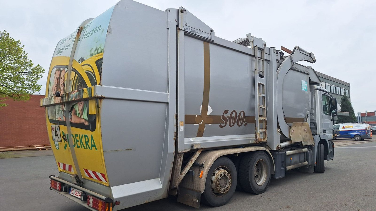 Mercedes-Benz 2532 Actros Überkopflader - משאית אשפה: תמונה 5 Mercedes-Benz 2532 Actros Überkopflader - משאית אשפה: תמונה 5