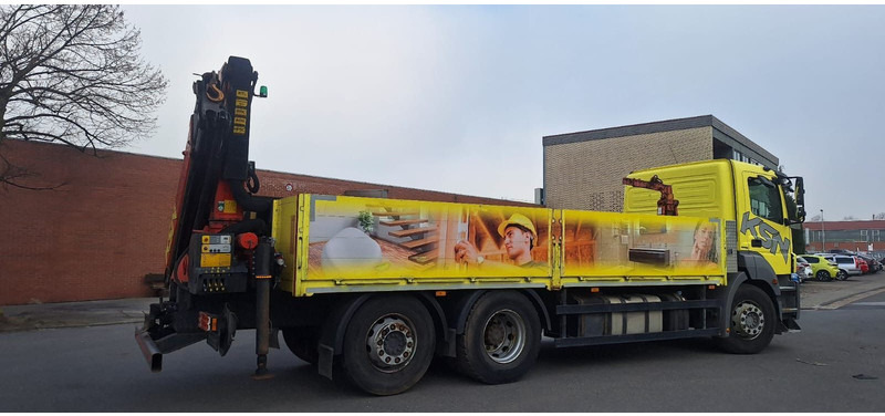 Mercedes-Benz 2636 Axor 3-Achser 6x2 mit Kran PK14002+Funk - משאית צד נופל/ שטוחה, משאית מנוף: תמונה 4 Mercedes-Benz 2636 Axor 3-Achser 6x2 mit Kran PK14002+Funk - משאית צד נופל/ שטוחה, משאית מנוף: תמונה 4