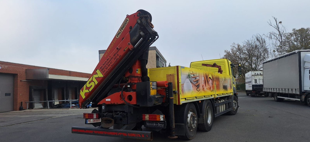 Mercedes-Benz 2636 Axor 3-Achser 6x2 mit Kran PK14002+Funk - משאית צד נופל/ שטוחה, משאית מנוף: תמונה 5 Mercedes-Benz 2636 Axor 3-Achser 6x2 mit Kran PK14002+Funk - משאית צד נופל/ שטוחה, משאית מנוף: תמונה 5