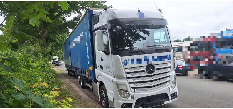 Mercedes-Benz 2642 BDF - משאית וילונות צד: תמונה 2 Mercedes-Benz 2642 BDF - משאית וילונות צד: תמונה 2