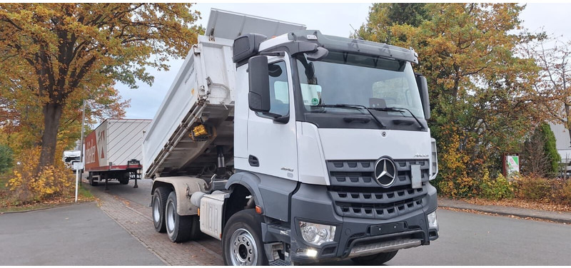 Mercedes-Benz 2648 3348 - מזהיר: תמונה 1 Mercedes-Benz 2648 3348 - מזהיר: תמונה 1