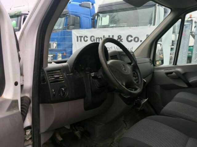 Mercedes-Benz 300-serie 313 cdi Sprinter German Truck - כלי רכב מסחרי עם לוח: תמונה 4 Mercedes-Benz 300-serie 313 cdi Sprinter German Truck - כלי רכב מסחרי עם לוח: תמונה 4